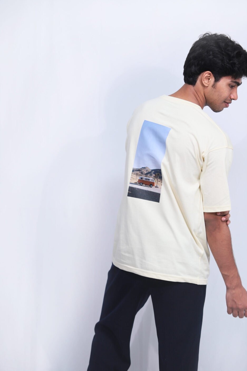 OVERSIZED BACK PRINTED T-SHIRT - Image 7