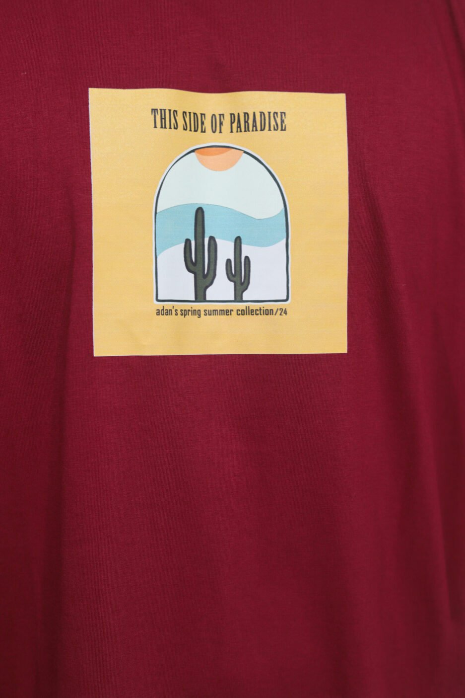 T-SHIRT WITH CONTRAST PRINT - Image 4