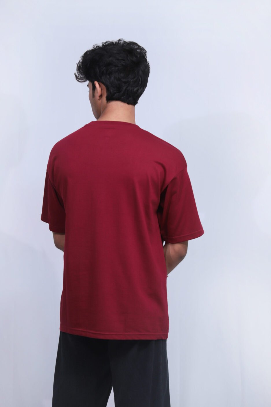OVERSIZED T-SHIRT WITH MINIMAL PRINT - Image 6